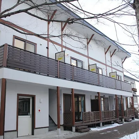 乐博卡格木屋 - 白马八方木屋 白马村 外观 照片